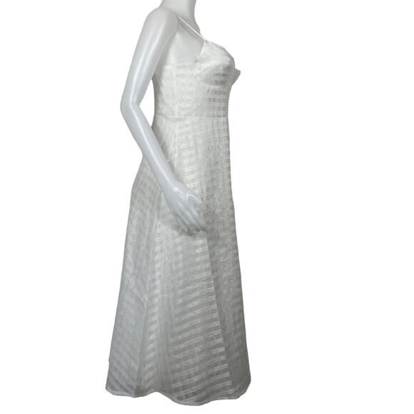 Lulus Holding On White Plaid Mesh Midi Vacation Summer Dress M NWT - Picture 5 of 10